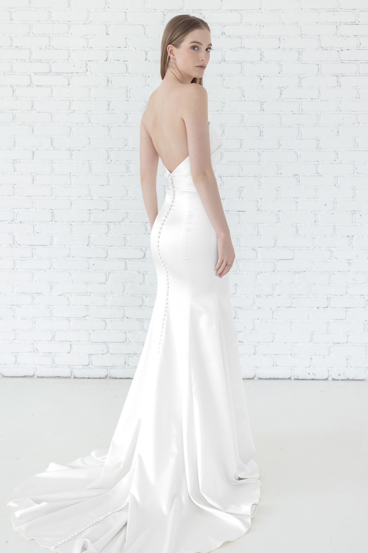 Elynor Gown