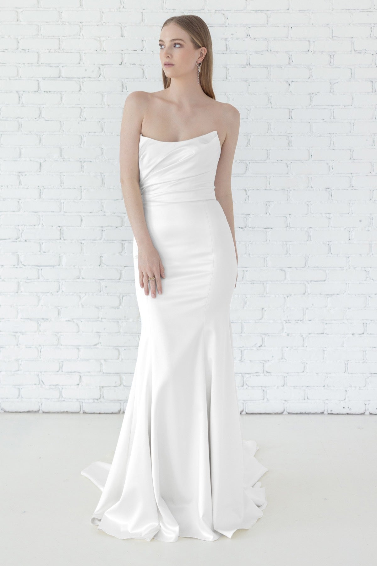 Elynor Gown